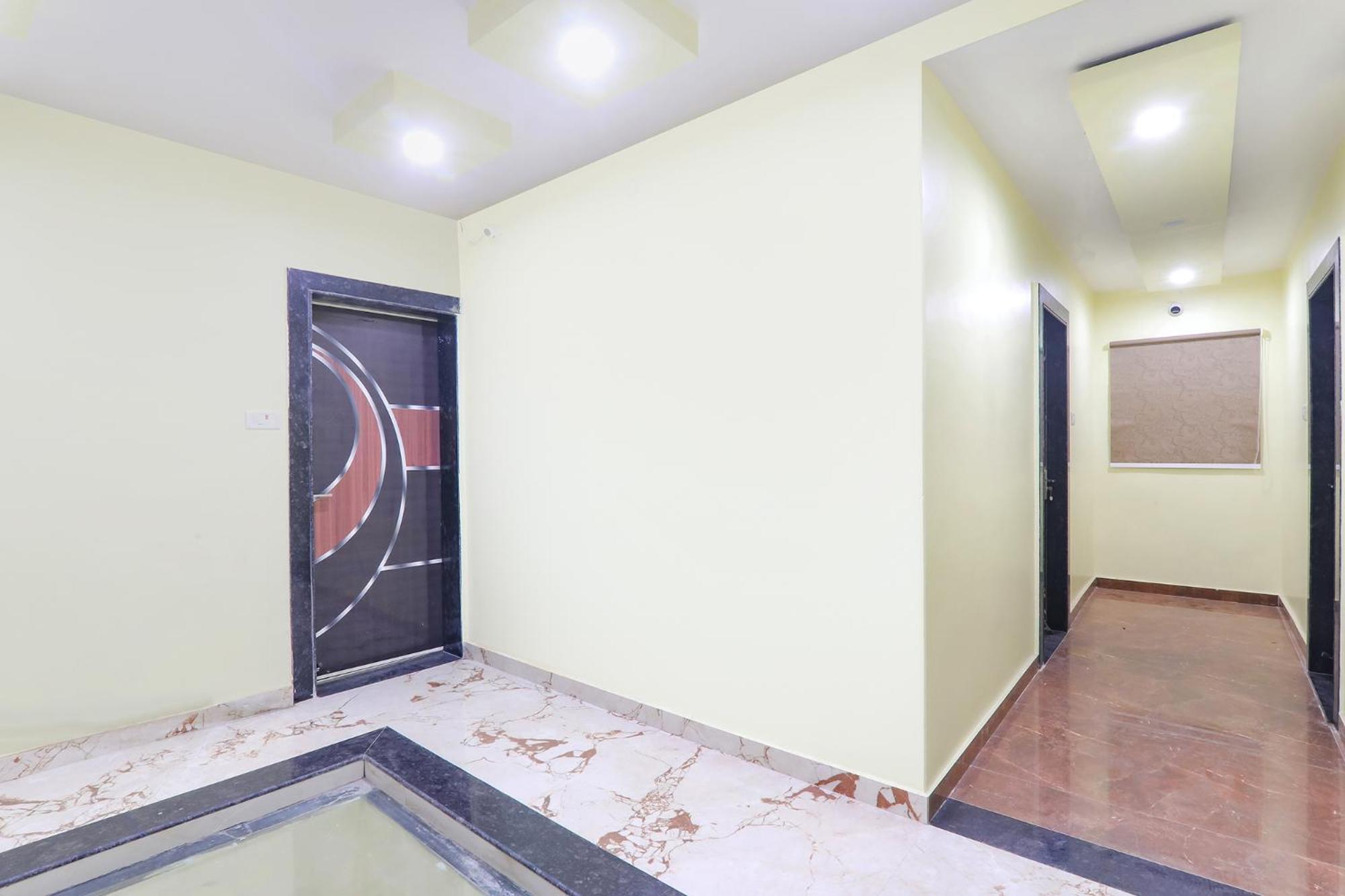 Fabexpress Gs Residency Hotel Varanasi Exterior photo